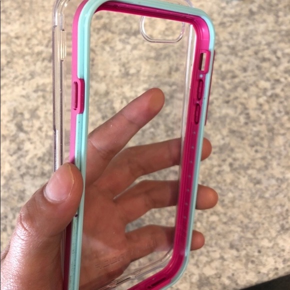 Speck and Lifeproof IPhone 7 cases - Picture 2 of 2